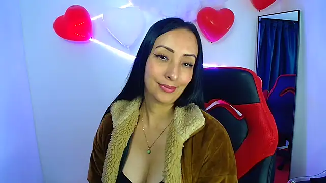 yaralyminjo2 online show from 02-18-25, 01:33