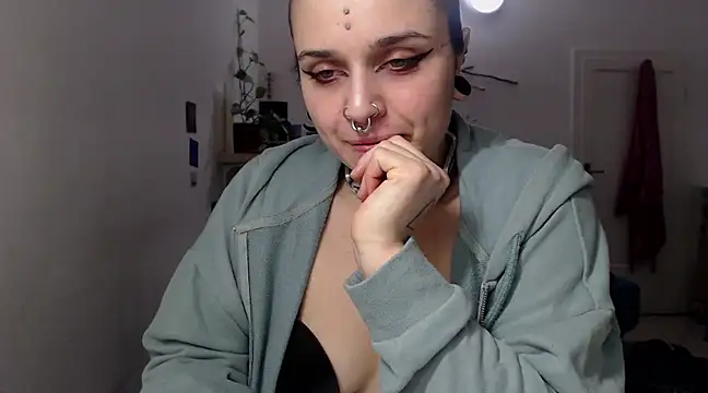 kinkyspirali online show from 01-29-25, 01:05