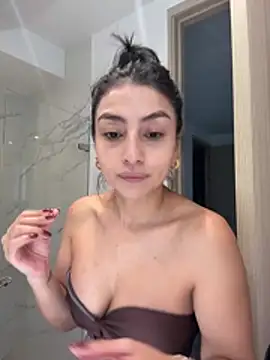 Gia Ferh online show from 02-05-26, 01:54