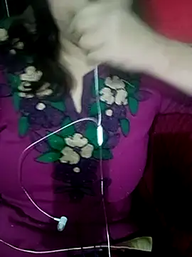 Snapshot of Sexy_Queen6 chatting on 12-25-24, 11:10 Sexy Queen6 online show from 12-25-24, 11:10