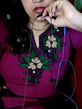 Snapshot of Sexy_Queen6 chatting on 01-27-25, 07:13 Sexy Queen6 online show from 01-27-25, 07:13