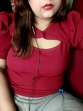 Snapshot of Sexy_Queen6 chatting on 02-15-25, 07:06 Sexy Queen6 online show from 02-15-25, 07:06