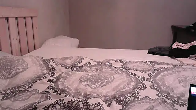 33  Max online show from 12-28-24, 08:36