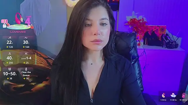 Jenna Adams  online show from 10-31-25, 01:17