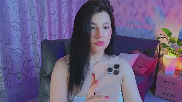 Snapshot of Jenna_Adams_ chatting on 06-27-26, 01:32 Jenna Adams online show from 06-27-26, 01:32