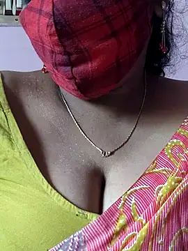 mallu-sumi online show from 11-08-25, 05:18