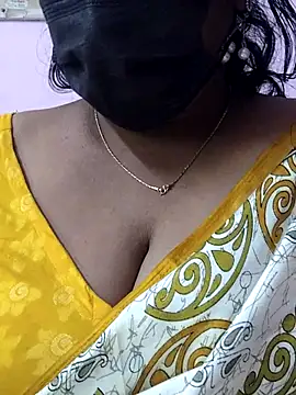 mallu-sumi online show from 12-15-25, 07:34