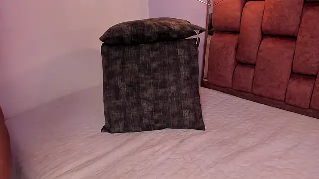 kristakinnky online show from 05-09-26, 12:21
