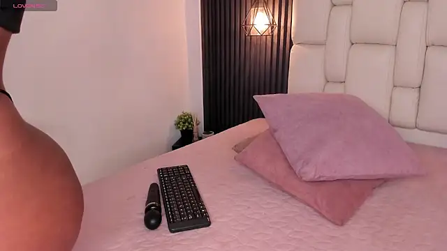 kristakinnky online show from 05-27-26, 12:13