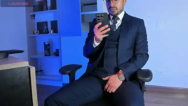 pablo-rincon95 online show from 01-10-26, 02:19