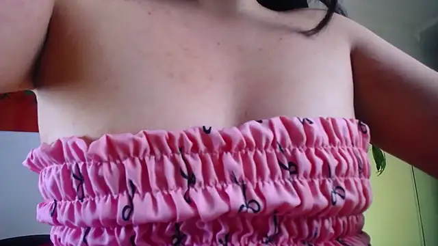 Emily Trujillo online show from 11-29-25, 05:38