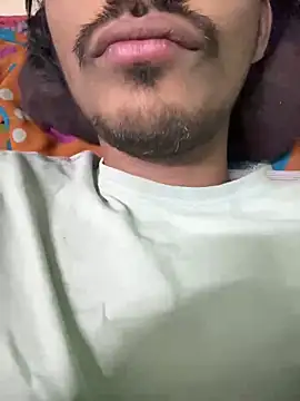 Snapshot of Privateseducer chatting on 03-19-25, 10:20 Privateseducer online show from 03-19-25, 10:20