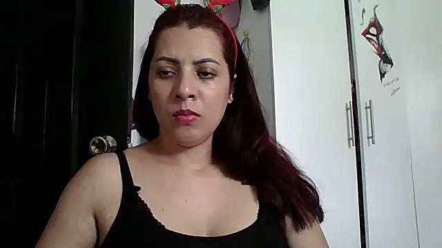 Anne kis online show from 12-18-24, 06:35