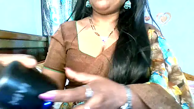 honey-sexy online show from 03-08-26, 05:22