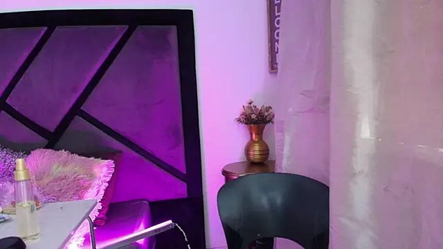 GabrielaDurann online show from 01-13-26, 07:52