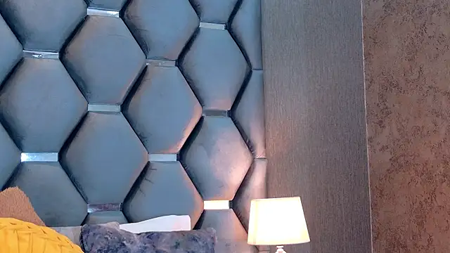 VanessaGlenn online show from 07-01-26, 12:18