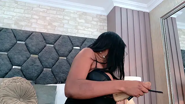 VanessaGlenn online show from 07-21-26, 12:18