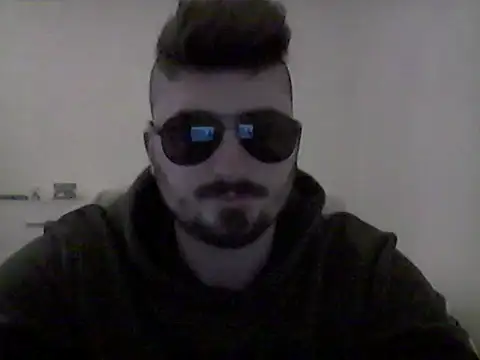 Snapshot of Hkl95555 chatting on 12-25-24, 09:33 Hkl95555 online show from 12-25-24, 09:33