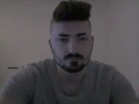 Snapshot of Hkl95555 chatting on 09-15-25, 11:05 Hkl95555 online show from 09-15-25, 11:05