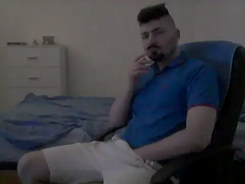 Snapshot of Hkl95555 chatting on 09-28-25, 10:59 Hkl95555 online show from 09-28-25, 10:59