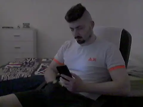 Snapshot of Hkl95555 chatting on 10-14-25, 10:54 Hkl95555 online show from 10-14-25, 10:54