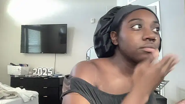 AveryJ99 online show from 04-12-26, 09:09