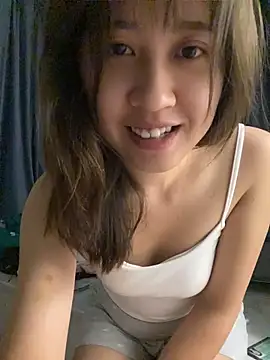 Snapshot of Liliya-77 chatting on 07-25-26, 04:37 Liliya-77 online show from 07-25-26, 04:37