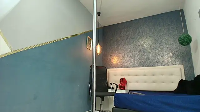 Erick Zhimerman online show from 10-04-25, 02:42