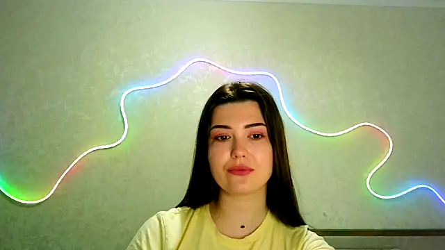 Snapshot of SeductiveTati chatting on 06-04-26, 09:54 SeductiveTati online show from 06-04-26, 09:54