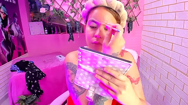 marcellaa303av online show from 04-05-26, 01:25