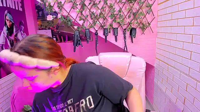 marcellaa303av online show from 04-11-26, 02:16