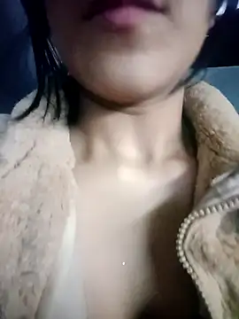 PequeArely online show from 02-01-25, 01:23