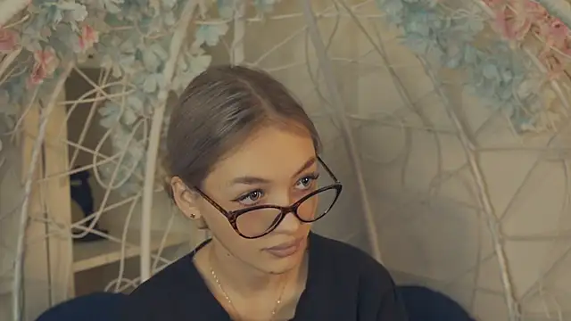 FlairCunard online show from 01-04-25, 02:46