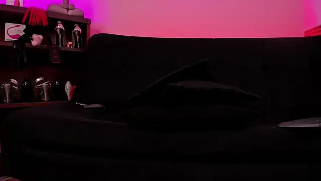 lilith-deveraux online show from 02-21-25, 06:37