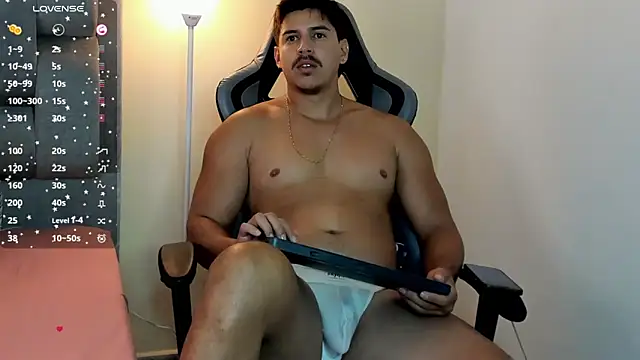 victor vixen online show from 05-11-26, 01:39