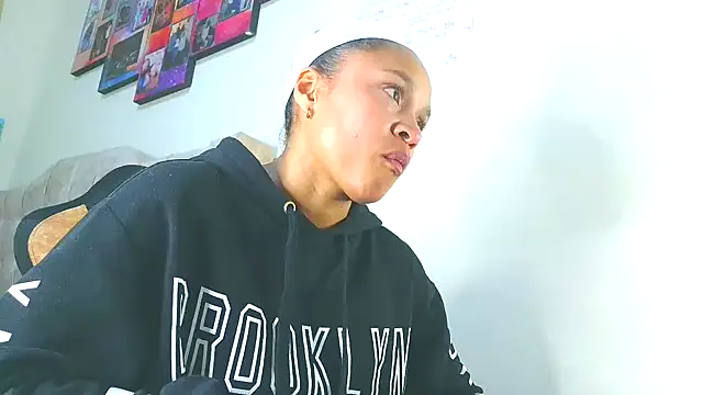 Samary thomas online show from 10-23-25, 01:05