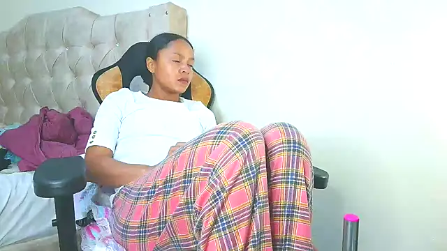 Samary thomas online show from 10-25-25, 11:32