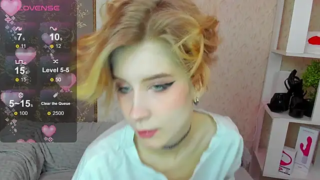 Angel Jules online show from 01-25-25, 01:32