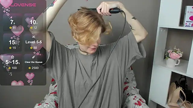 Angel Jules online show from 02-13-25, 01:19