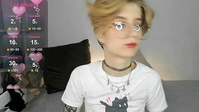 Angel Jules online show from 02-26-25, 07:09