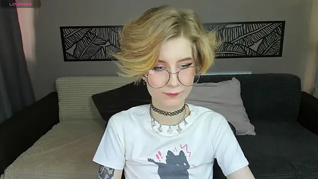 Angel Jules online show from 03-20-25, 12:51