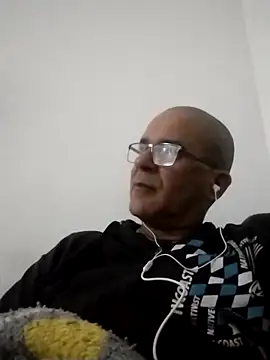 Snapshot of barboza991 chatting on 05-18-26, 12:51 barboza991 online show from 05-18-26, 12:51