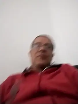 Snapshot of barboza991 chatting on 06-12-26, 03:44 barboza991 online show from 06-12-26, 03:44