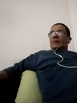Snapshot of barboza991 chatting on 06-14-26, 07:27 barboza991 online show from 06-14-26, 07:27