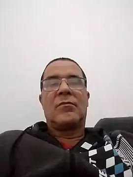 Snapshot of barboza991 chatting on 07-10-26, 03:36 barboza991 online show from 07-10-26, 03:36