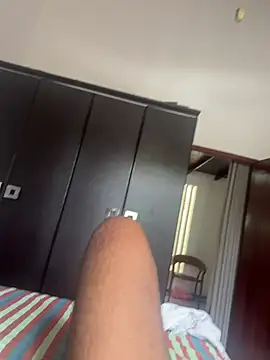 Dreamistofly online show from 04-02-26, 05:16