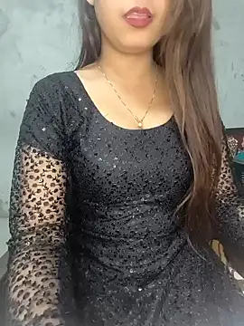 Snapshot of Shanaya_Hotty chatting on 01-09-25, 06:47 Shanaya Hotty online show from 01-09-25, 06:47