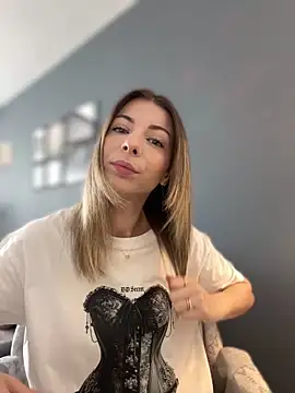 Mia Ethan online show from 06-09-26, 06:47