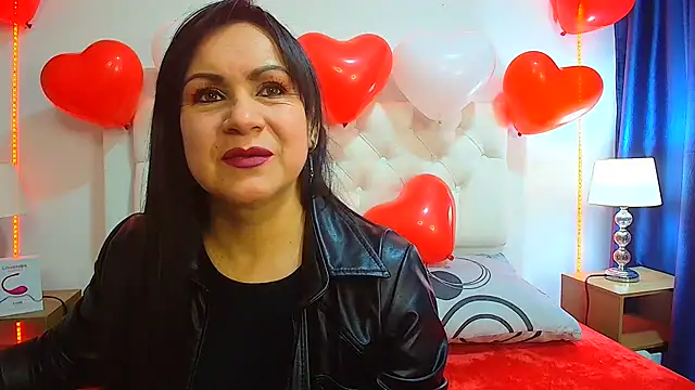 jescaoporto4 online show from 02-12-25, 02:32