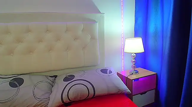 jescaoporto4 online show from 03-04-25, 04:52